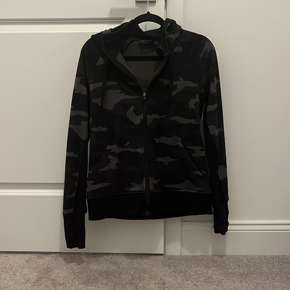Athleta Triumph Hoodie